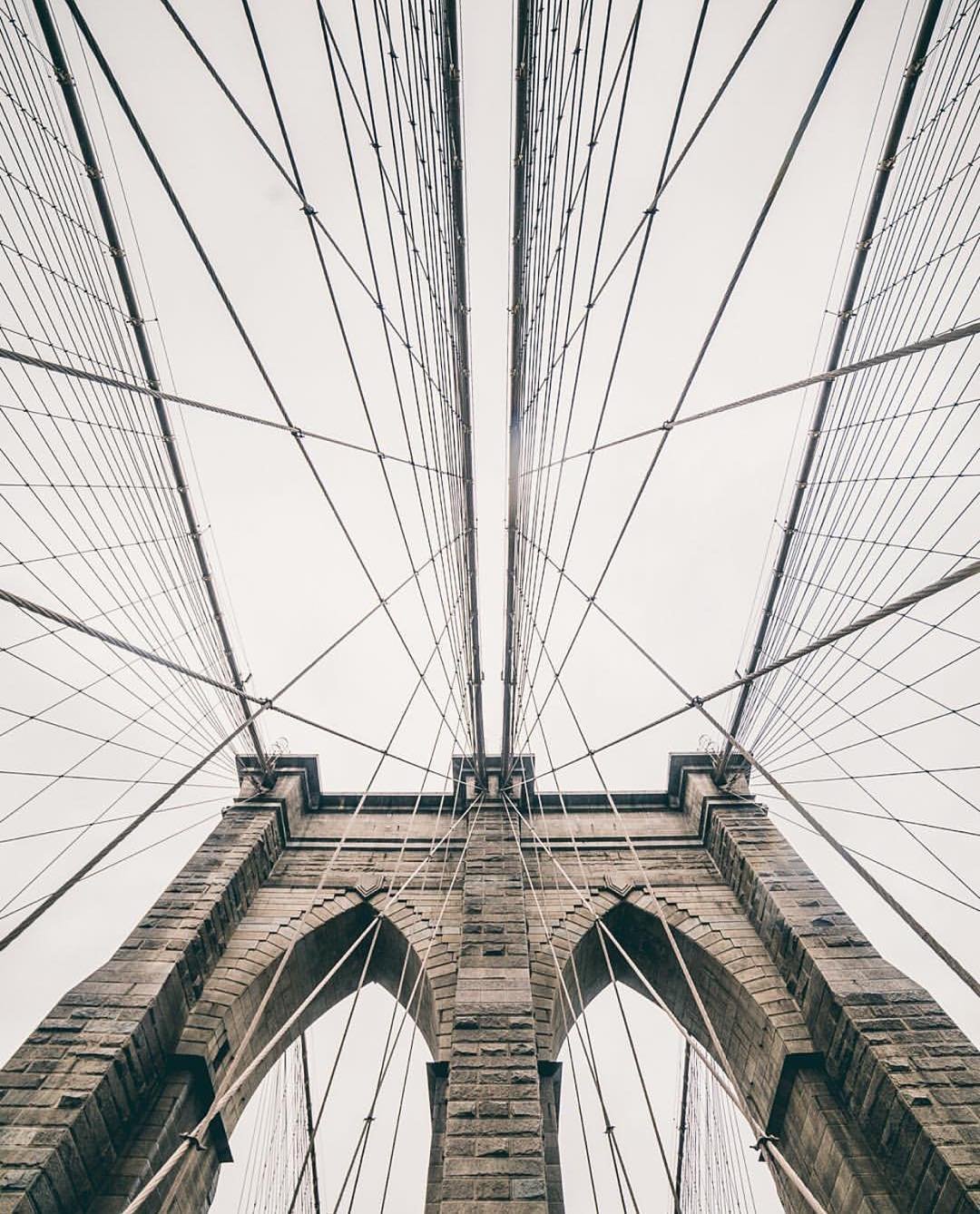 Осевая симметрия на плоскости