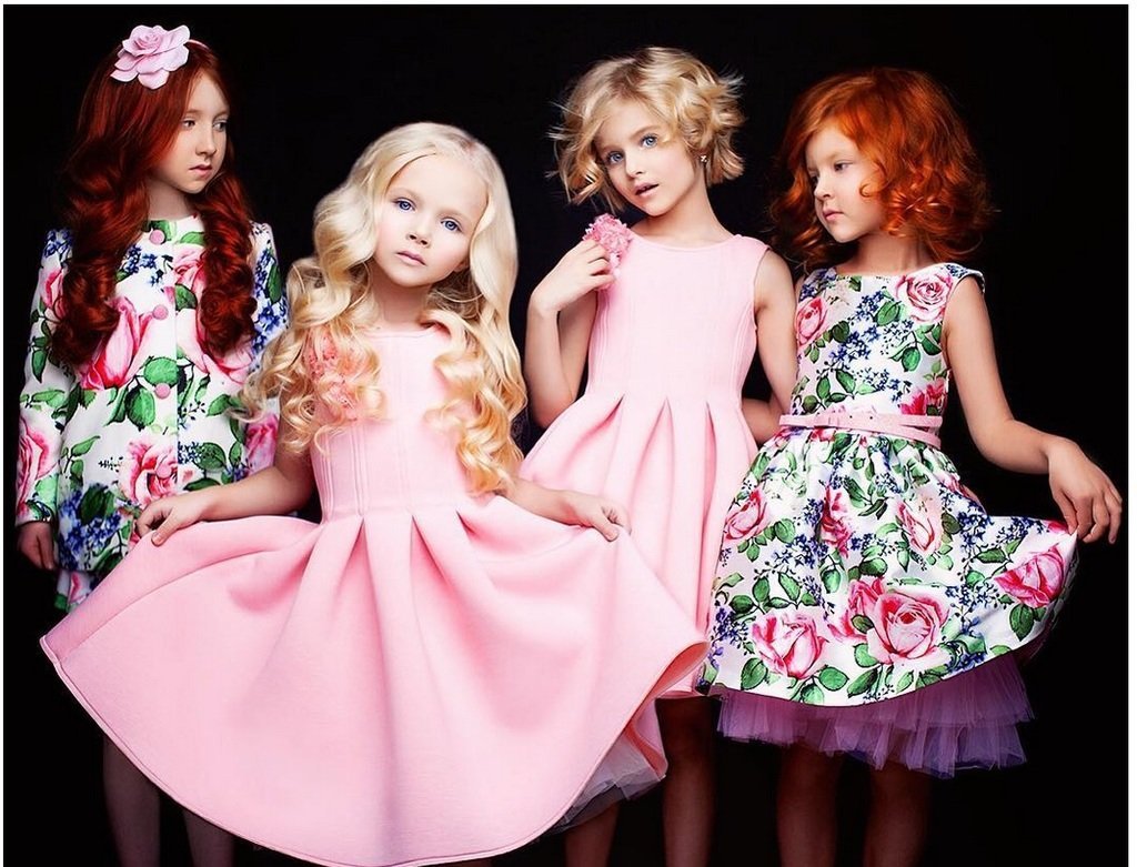 Красивая детская одежда