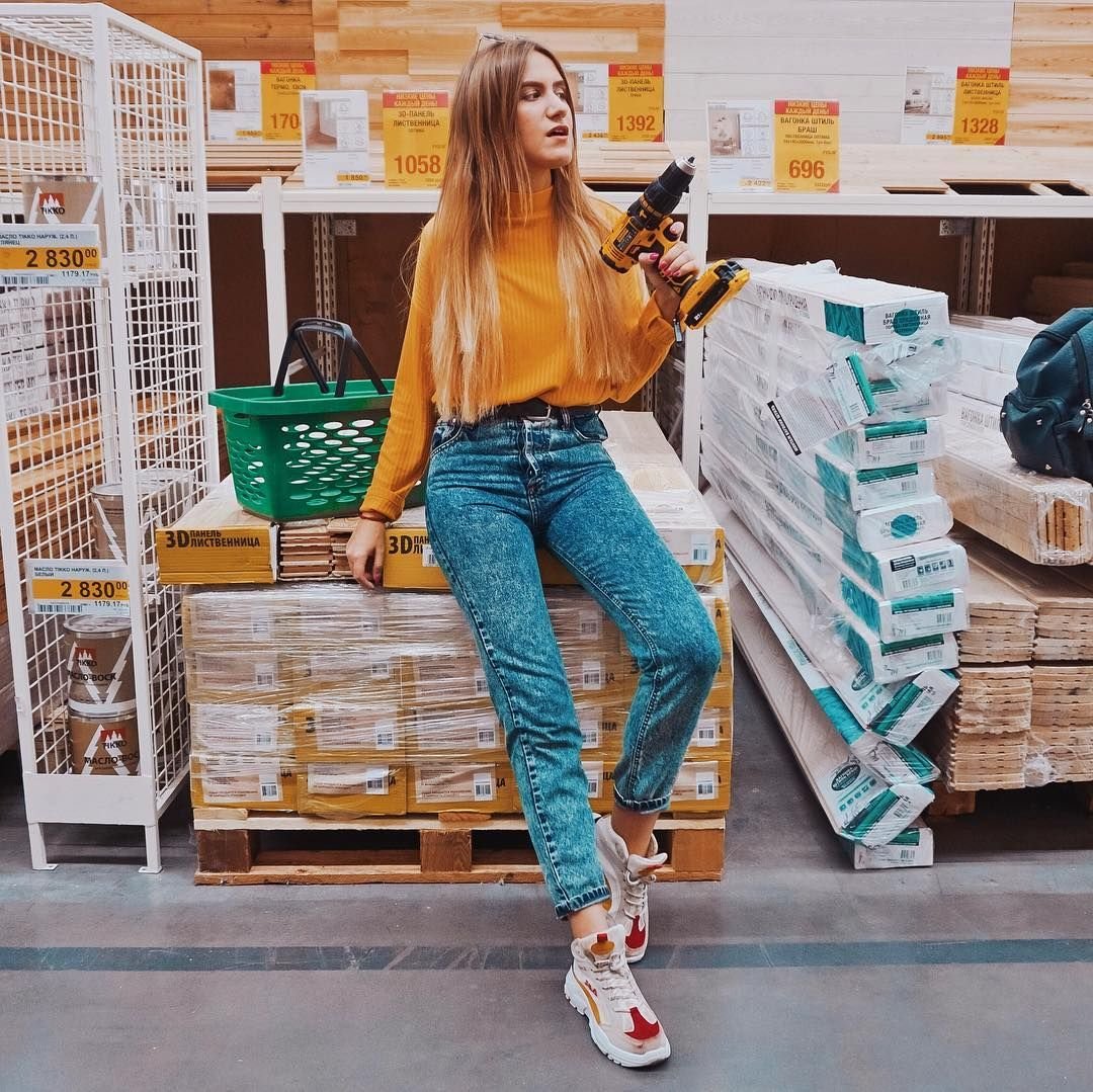 Фотосессия в строительном магазине