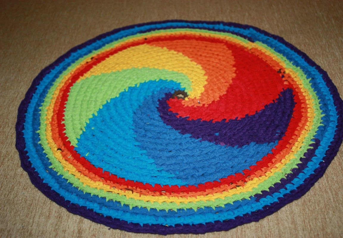 Вязаные коврики