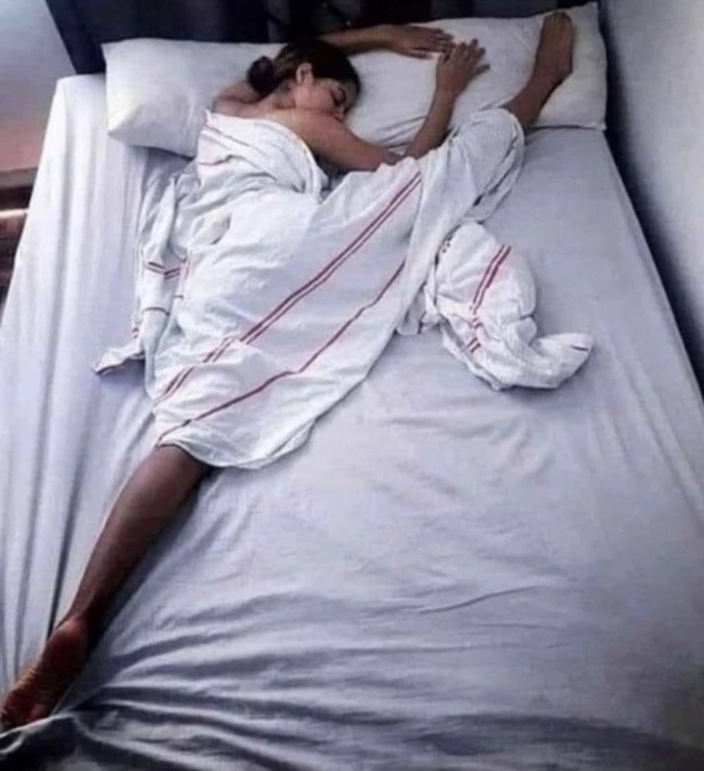 Вся кровать моя