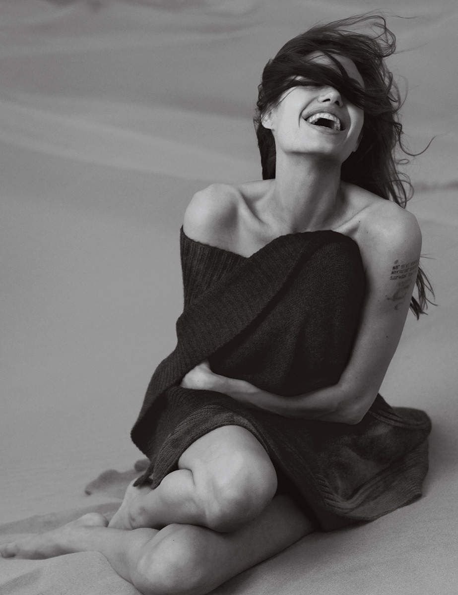 Энни Лейбовиц Анджелина Джоли