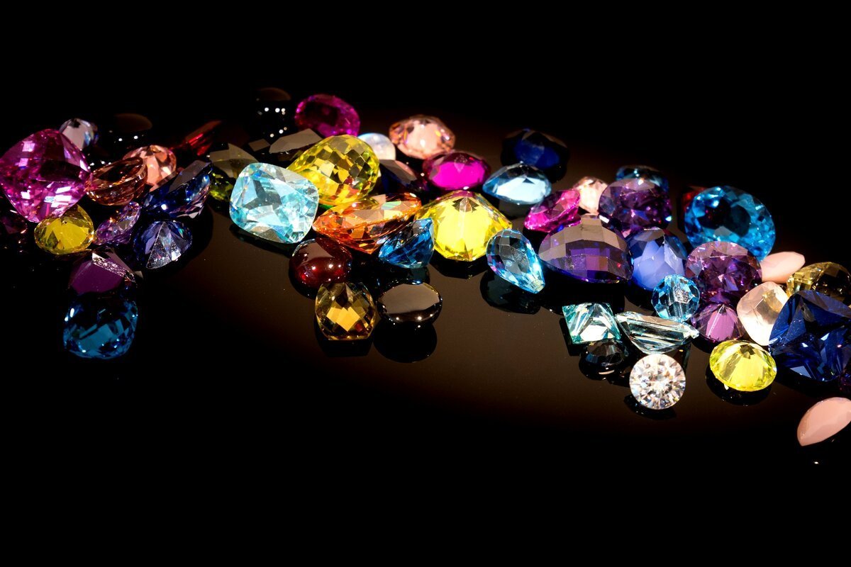Самоцветы драгоценные камни