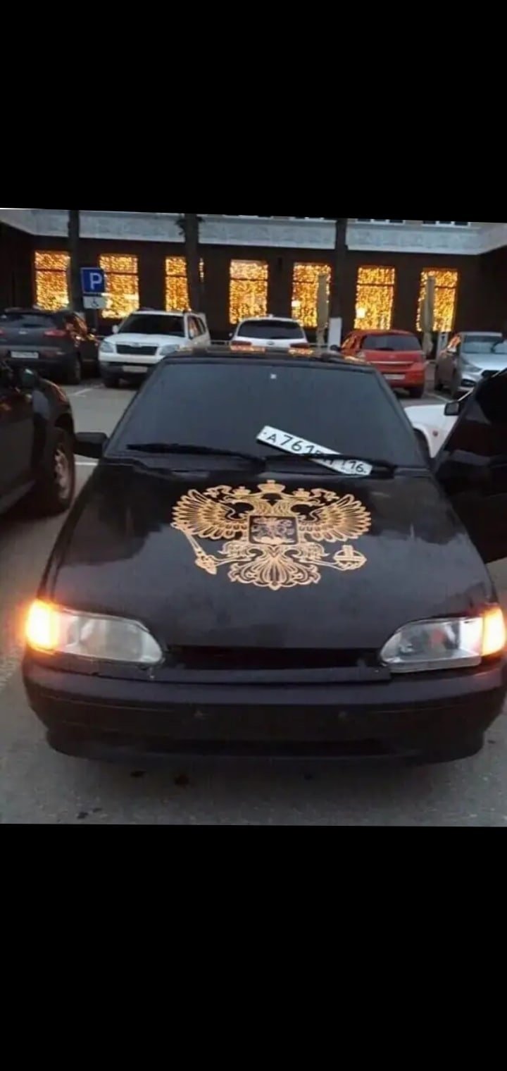 ВАЗ 2114 С мигалками черная