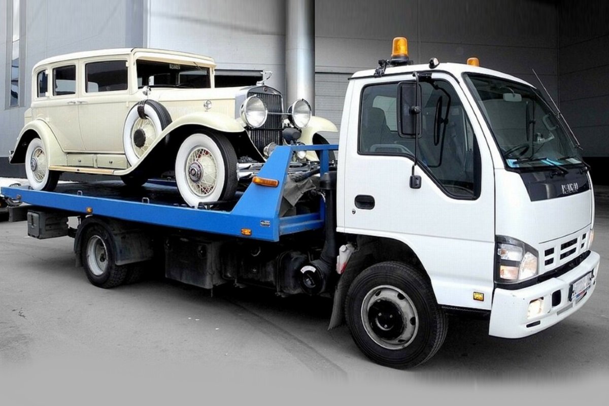 Эвакуатор Isuzu nqr75