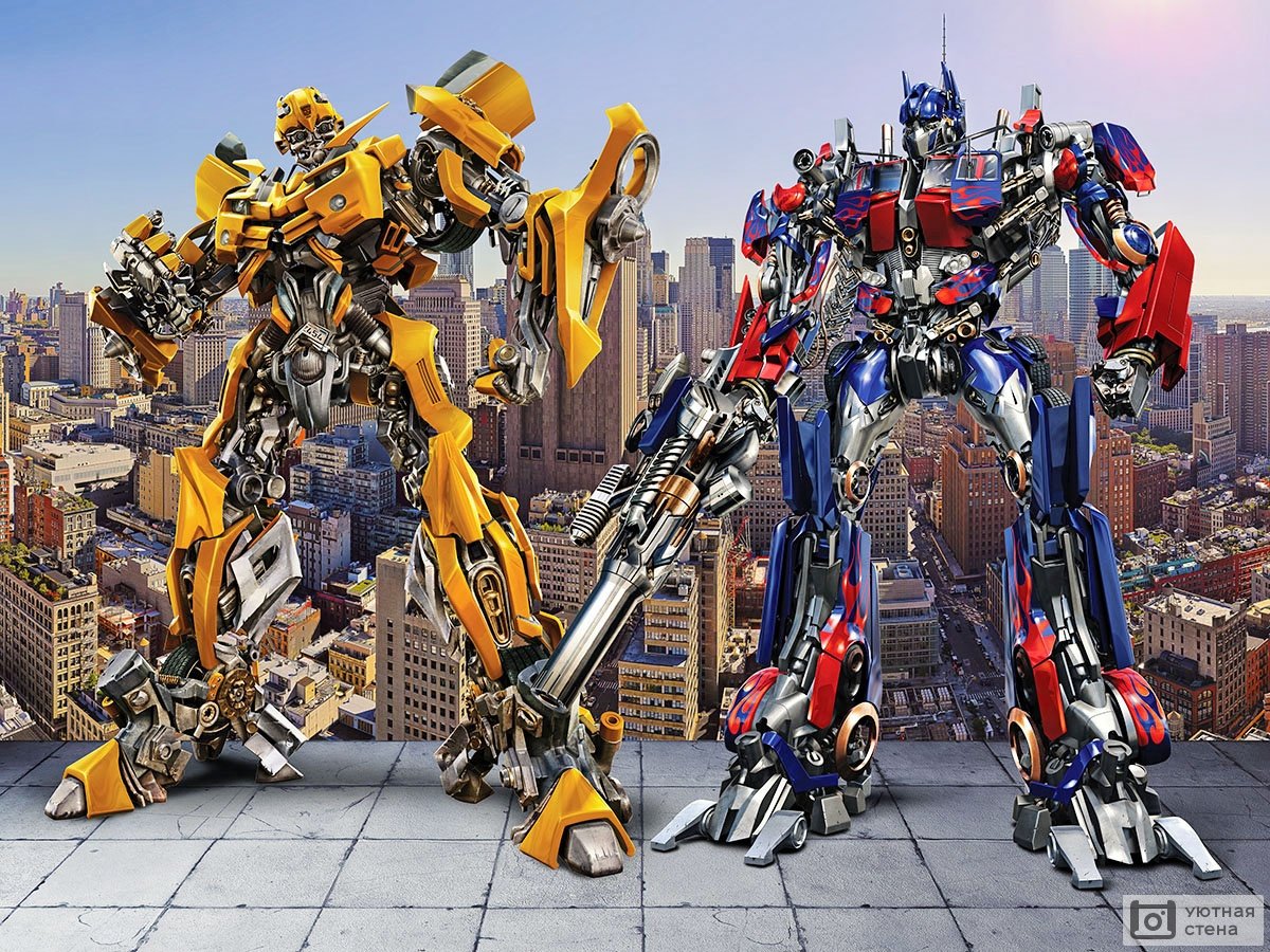 Автоботы Оптимус Прайм и Бамблби