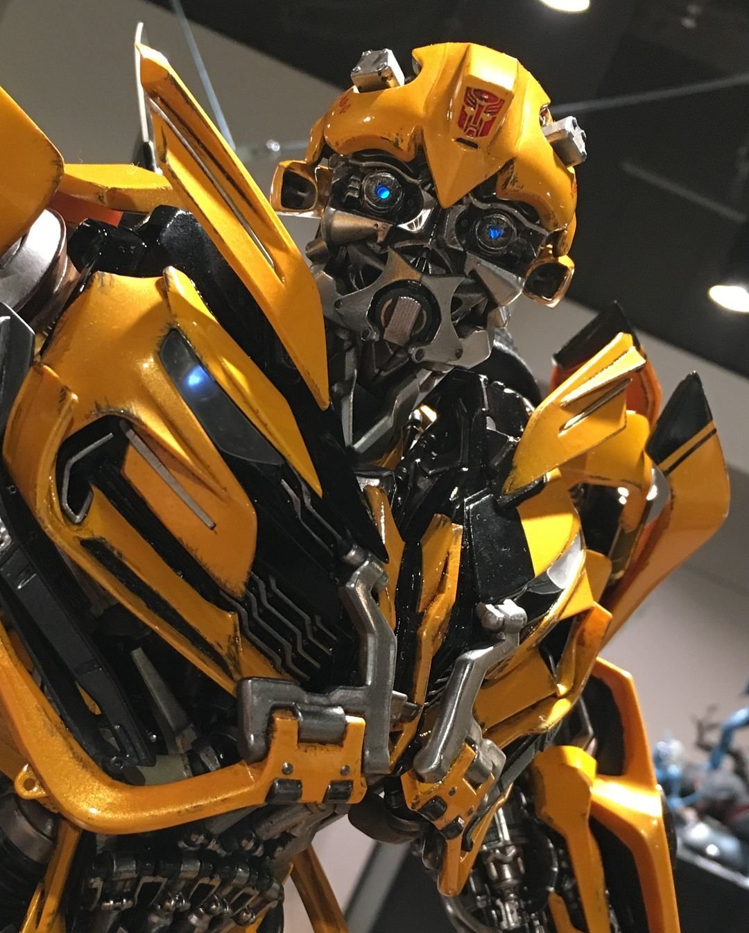 Пазл роботы Бамблби Оптимус Гексикон