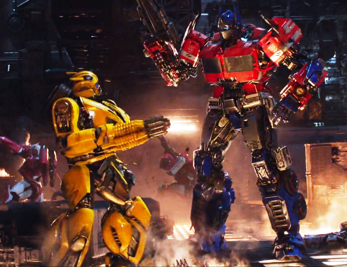 Трансформер Starscream Bumblebee