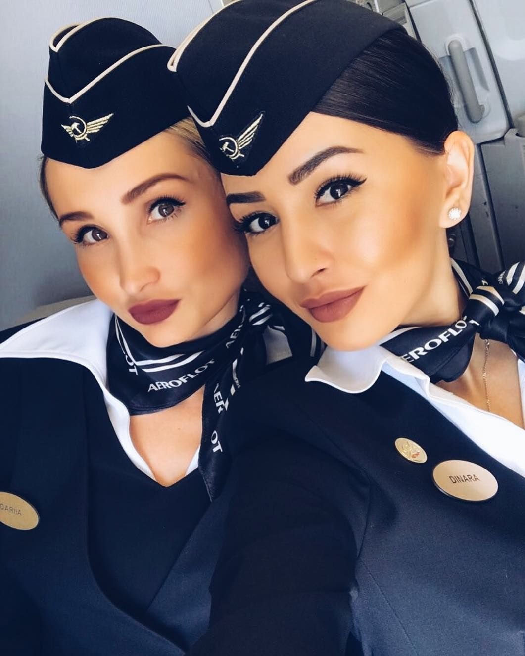 Красивые стюардессы