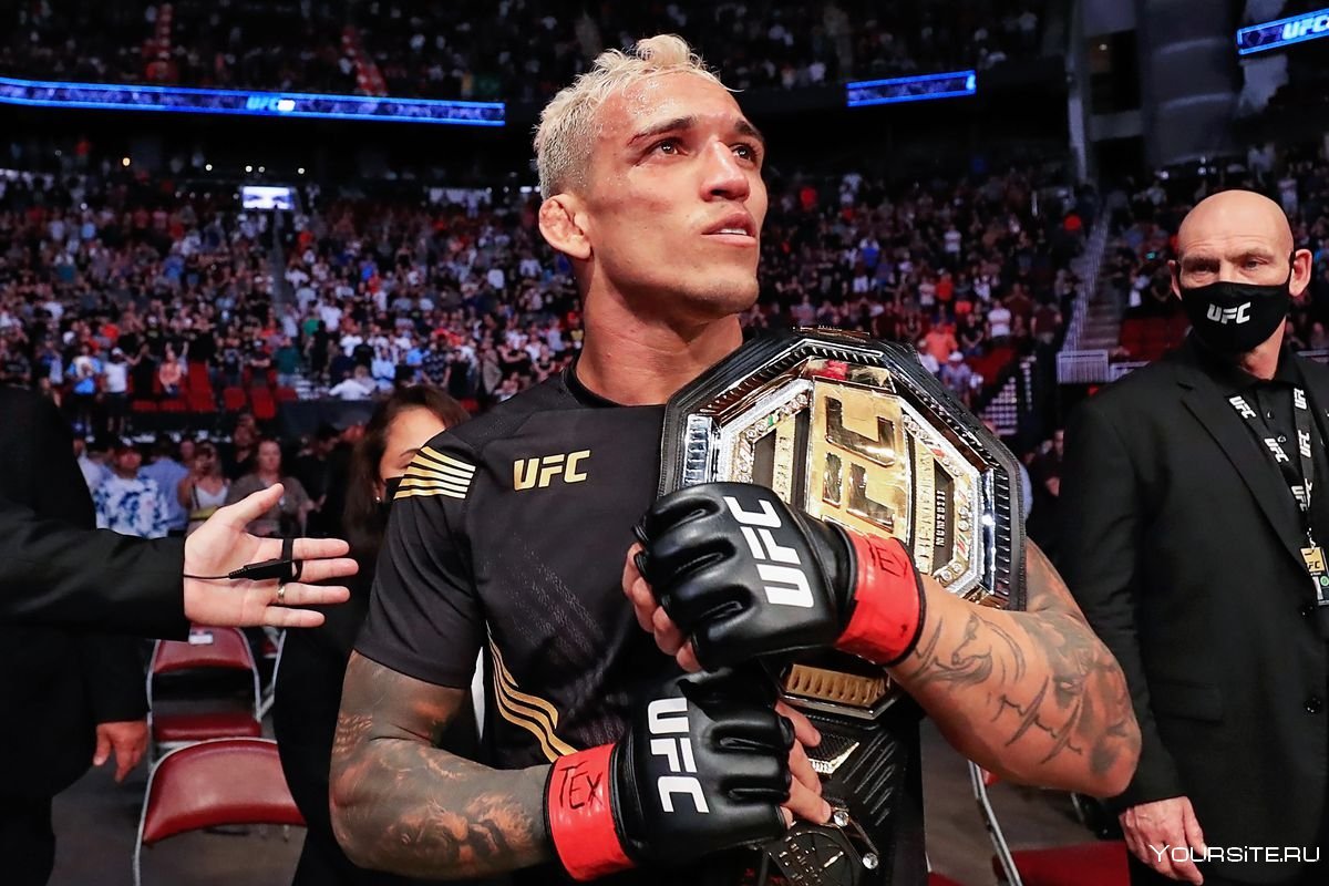 Чарльз Оливейра 2020