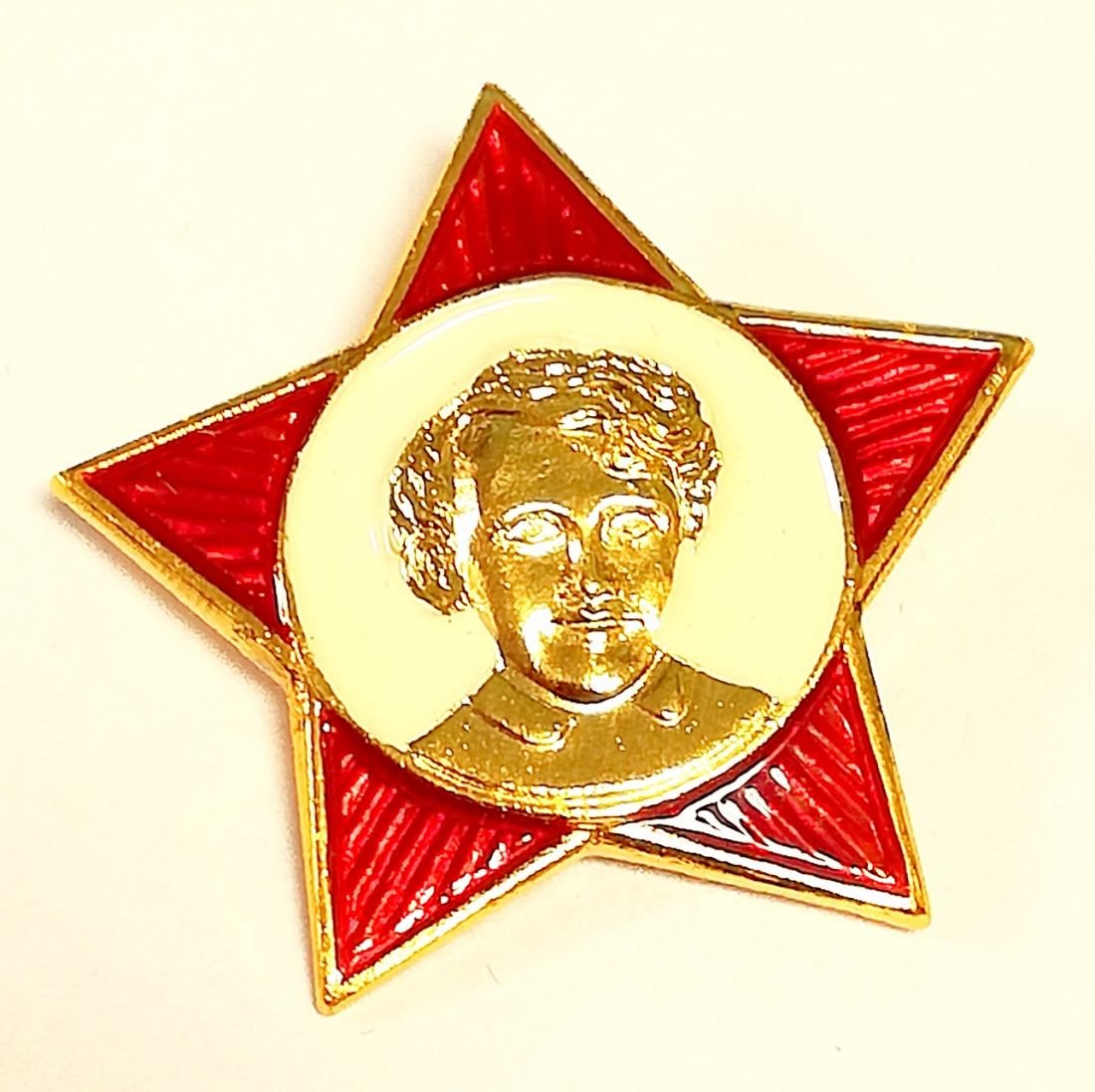 Значок октябренка СССР