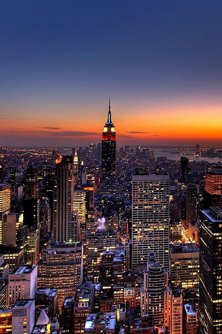 Ночные небоскребы Нью-Йорка