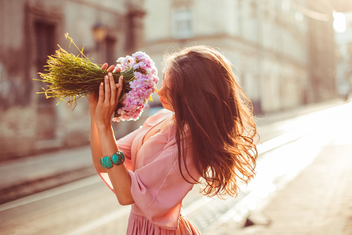 Поздравления с днём женского счастья
