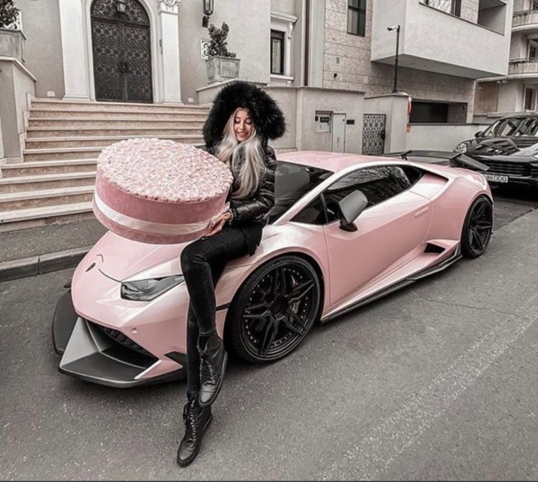 Красивые девушки богатых людей