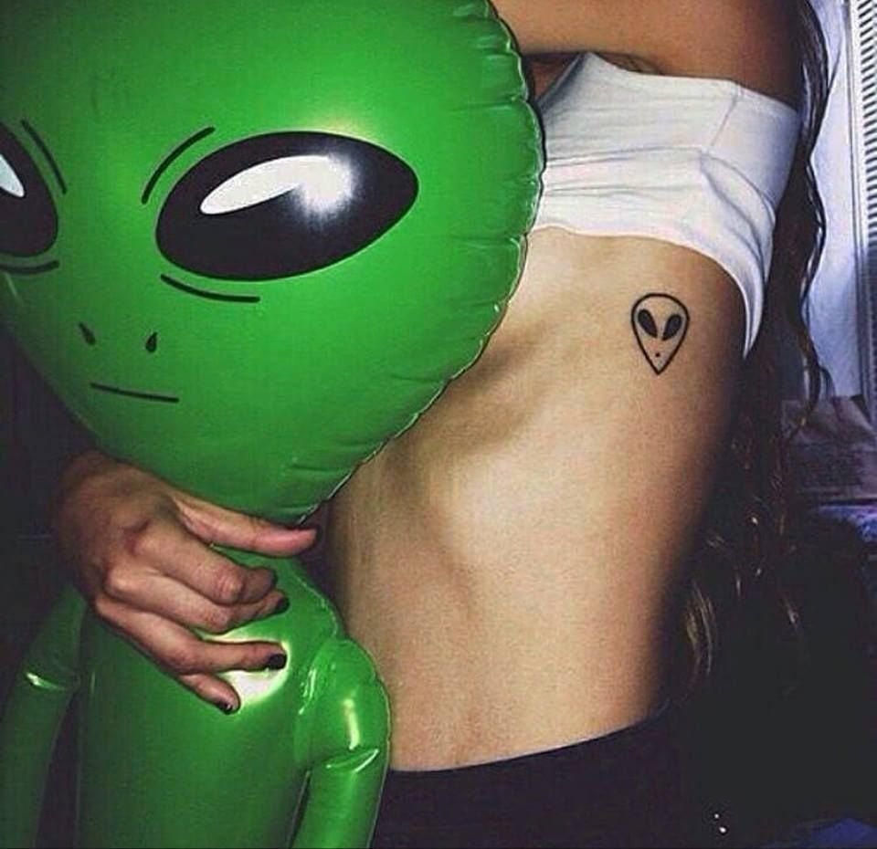 Пришельцев разноцветных