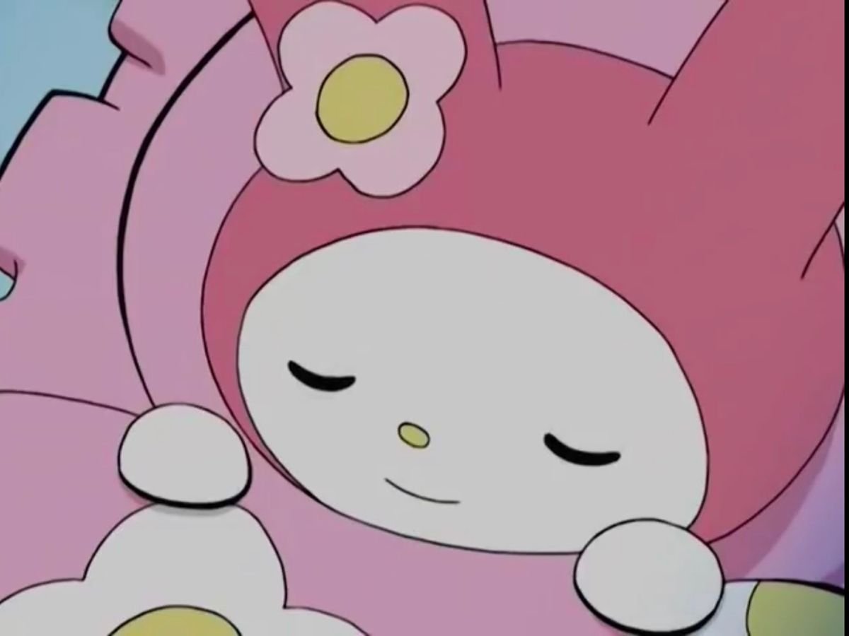 Мелоди спит Хеллоу Китти