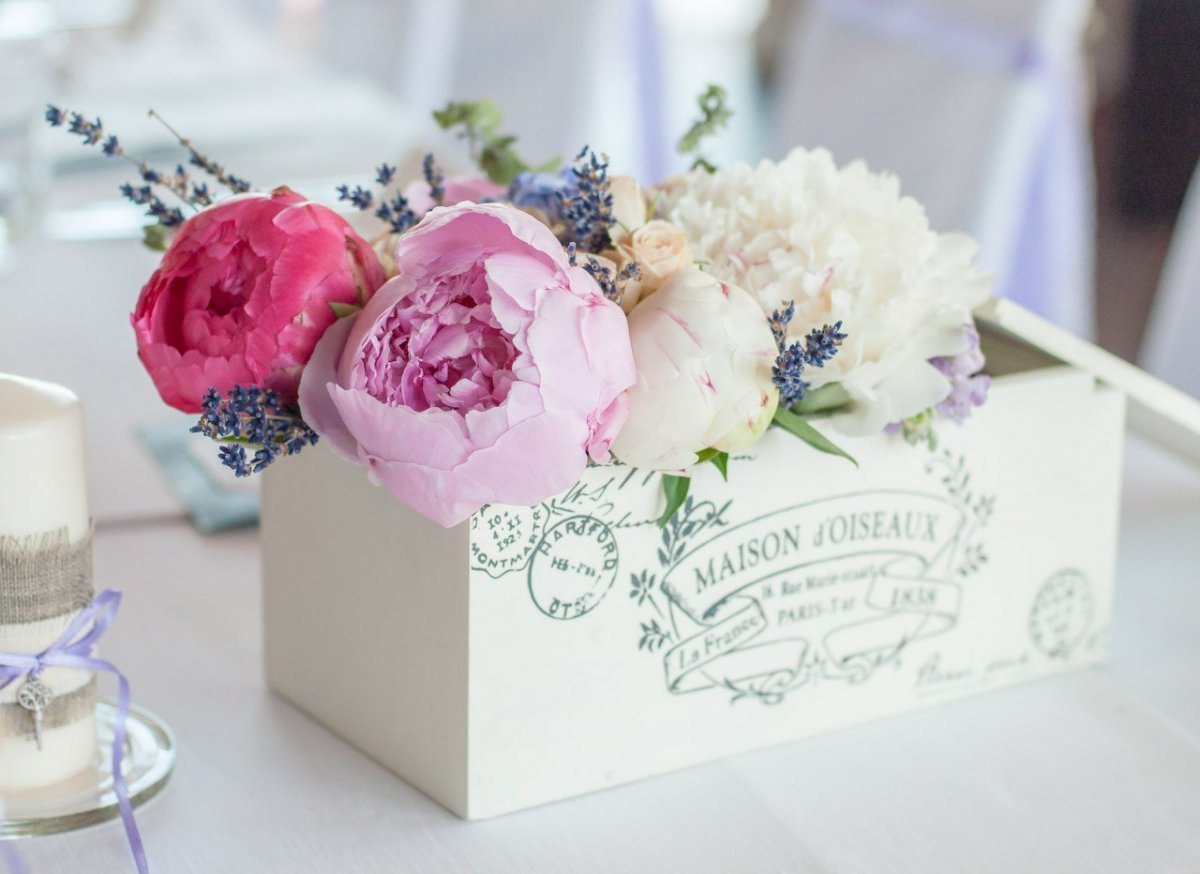 С днём рождения женщине в стиле Прованс