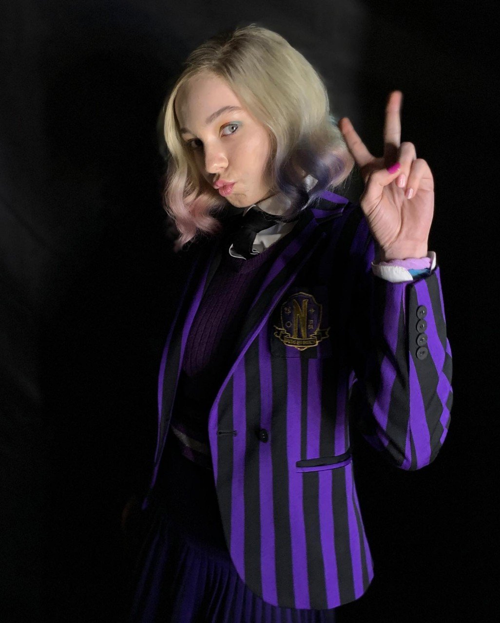 Эмма Майерс 2022