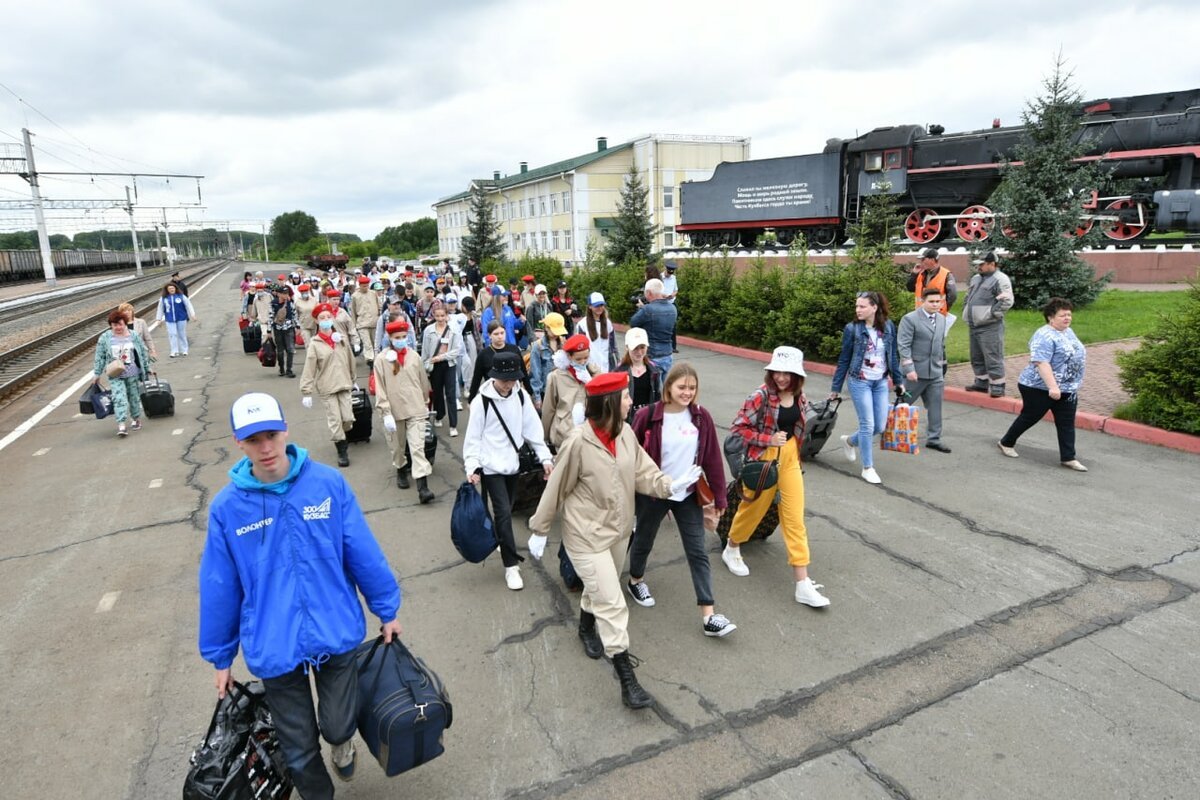 Кузбасс (клуб по хоккею с мячом)