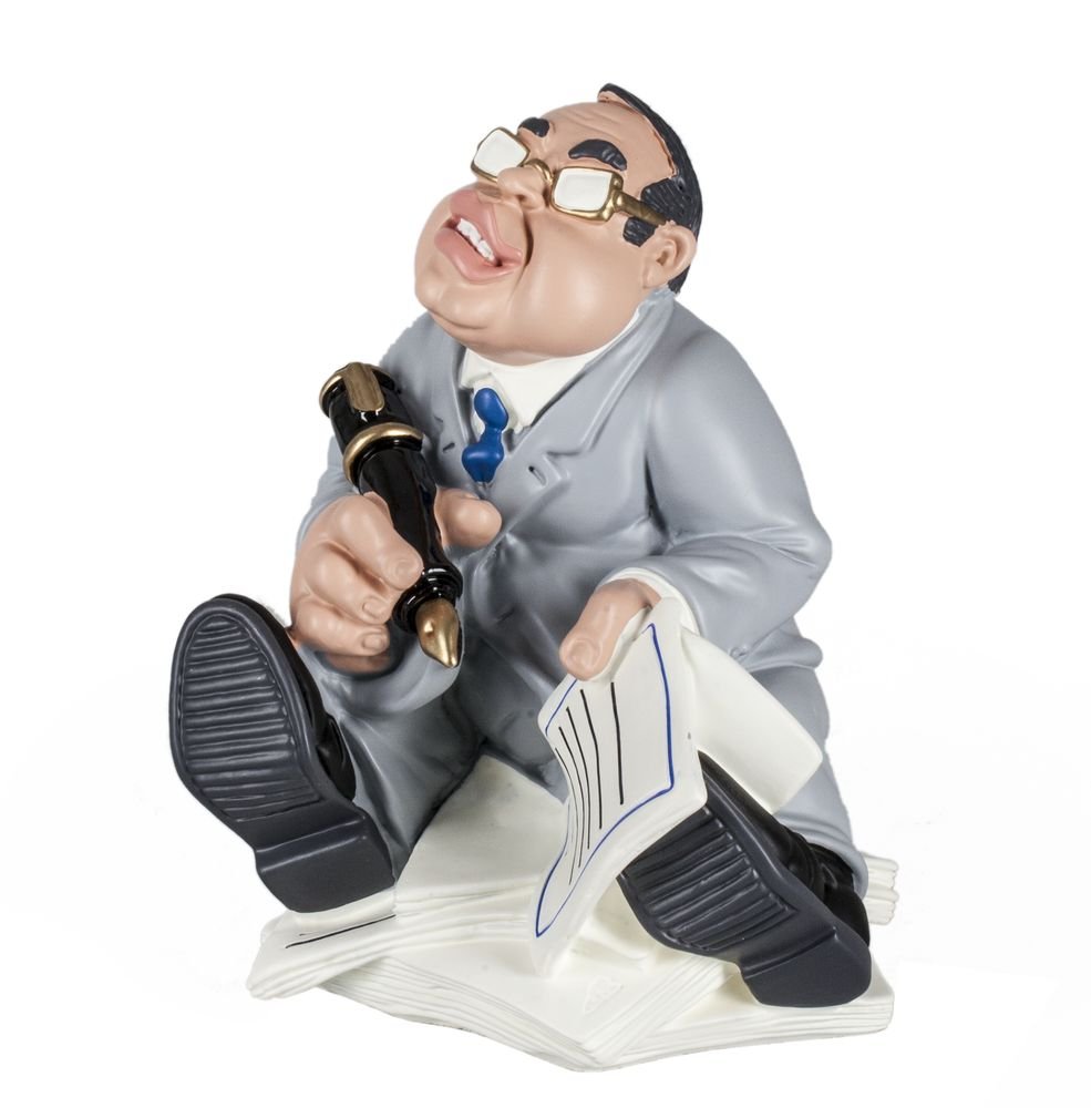 Фигурка начальника