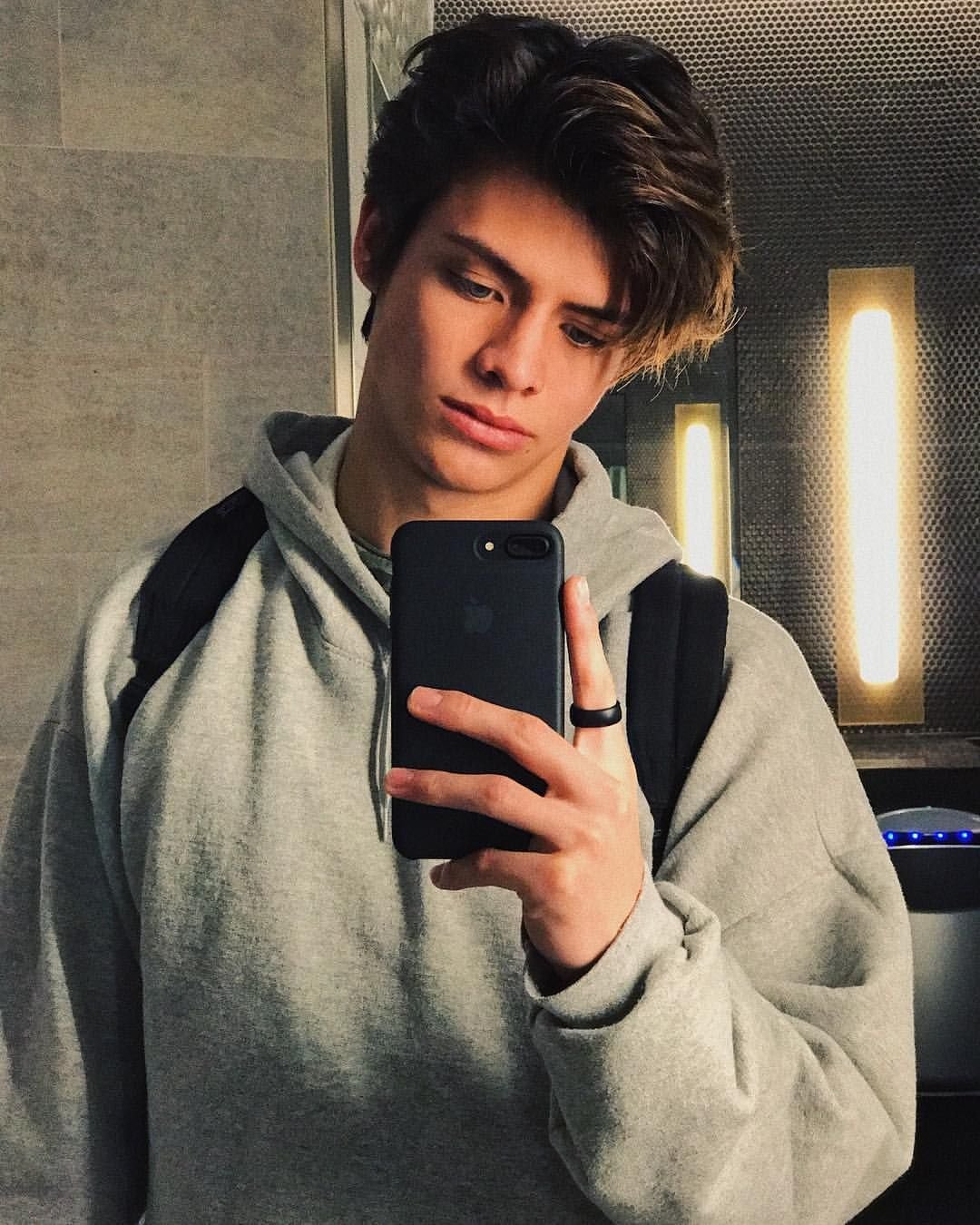 Дилан Джордан Эстетика