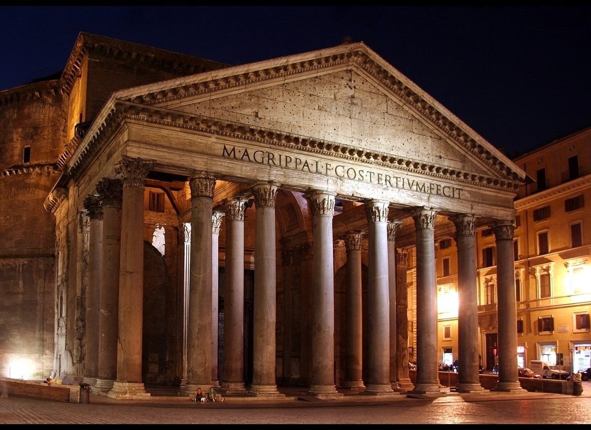 Пантеон храм Греция