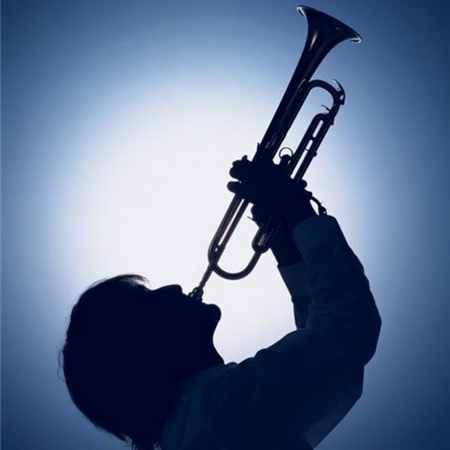 Трубач музыкальный инструмент