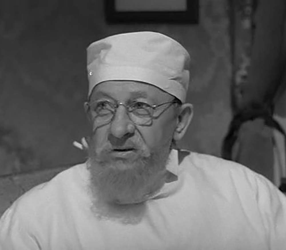 Беда нашей страны в том что люди которые должны принимать таблетки