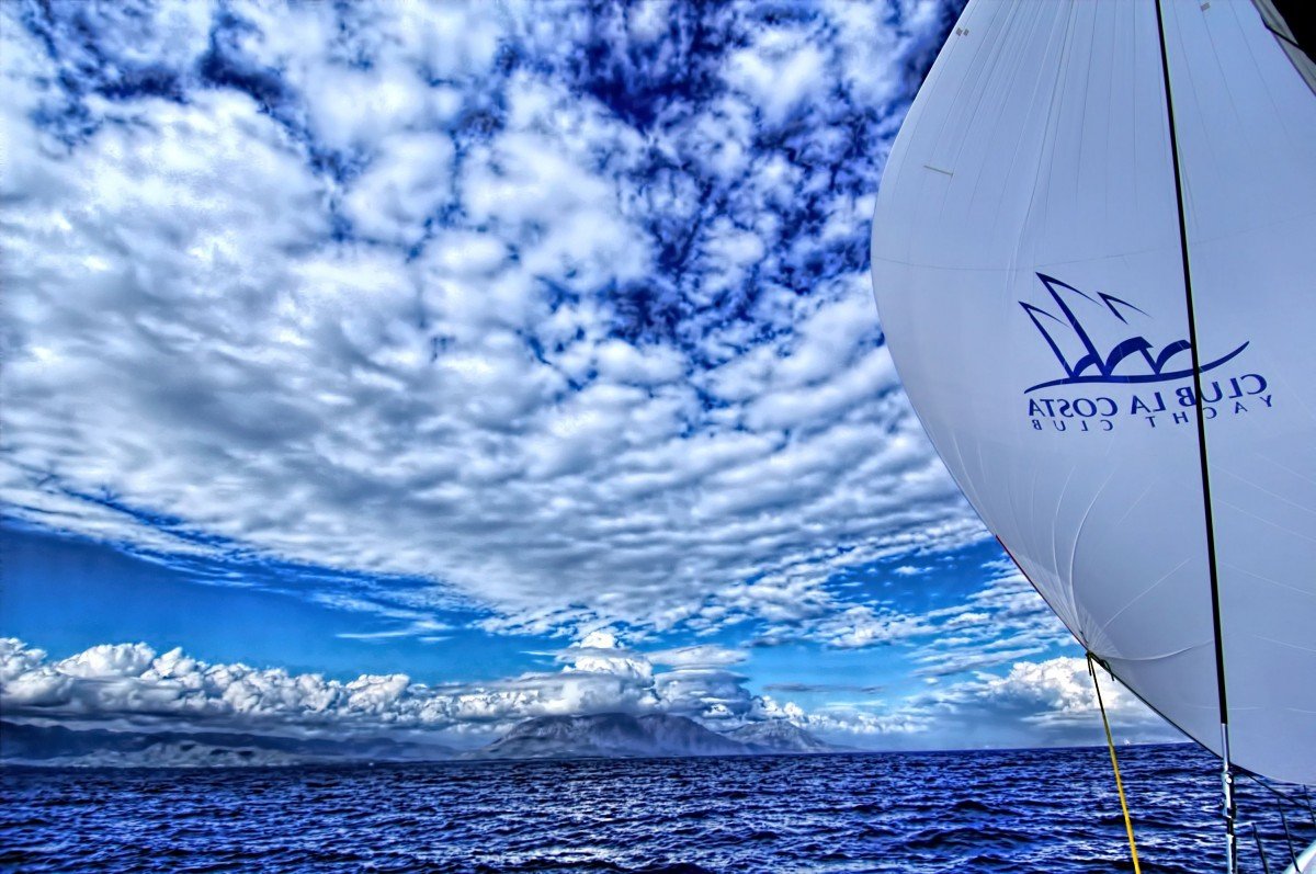 Английский художник Roger Desoutter корабли