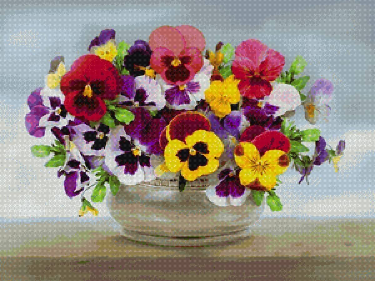 Фиалки в корзинке