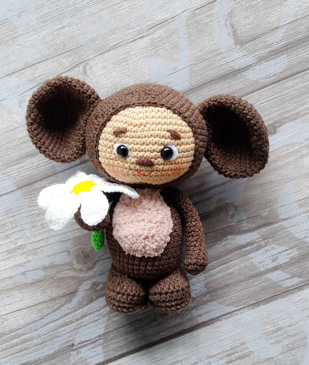 Вязаные игрушки Чебурашка