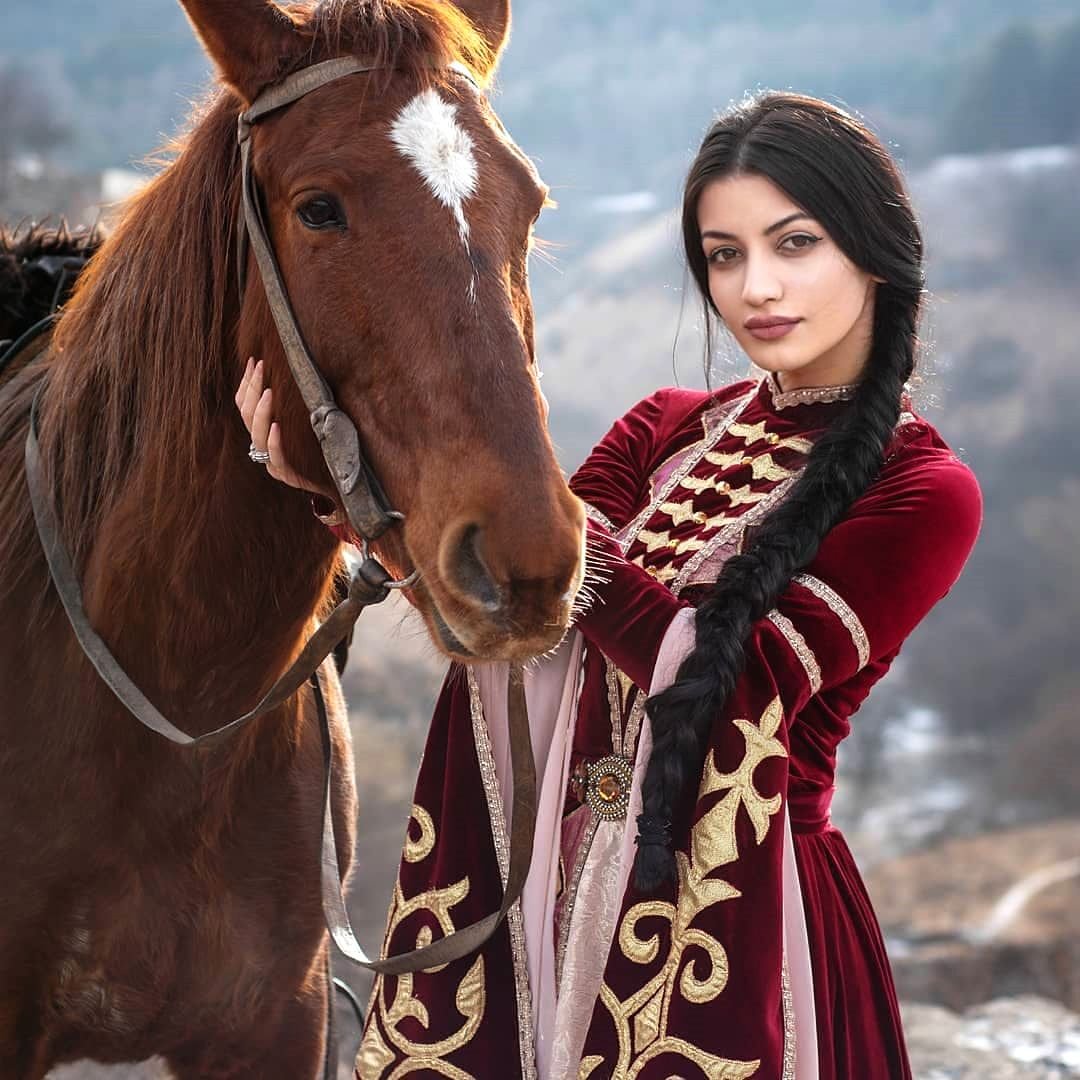 Умида Азимова