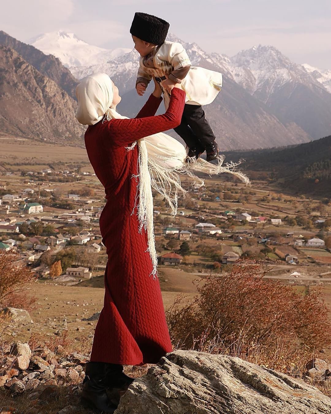 Мусульманка с фотоаппаратом