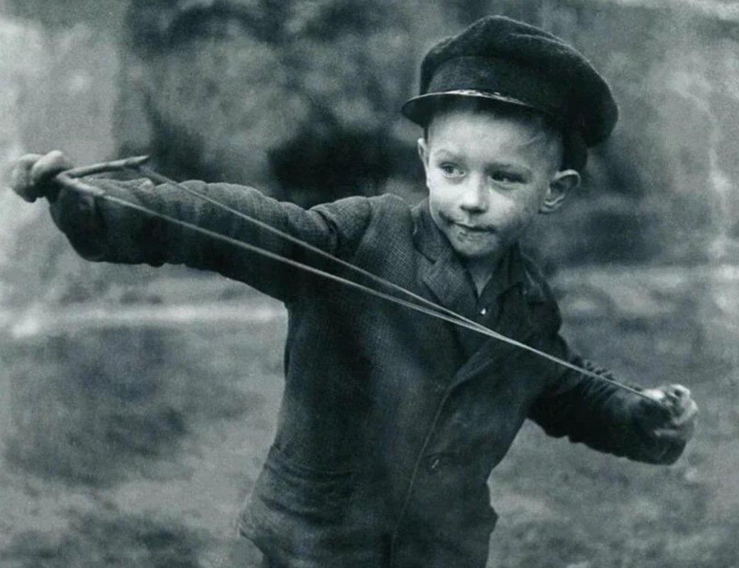 Мальчик хулиган