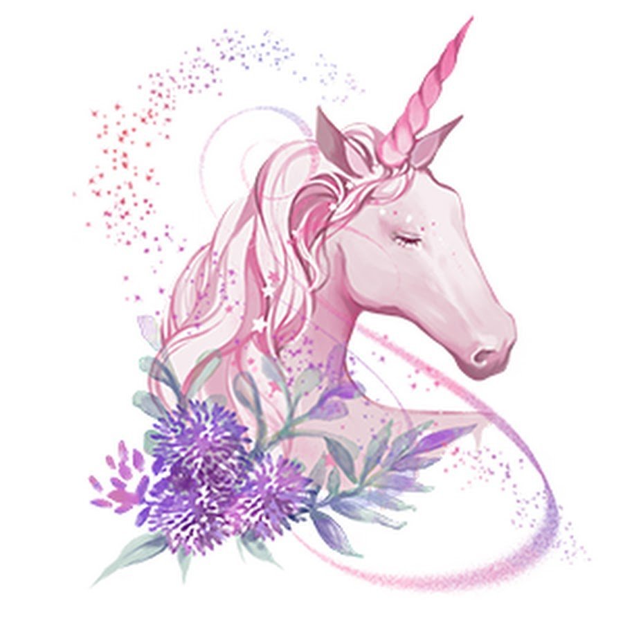 Девочка с единорожкой