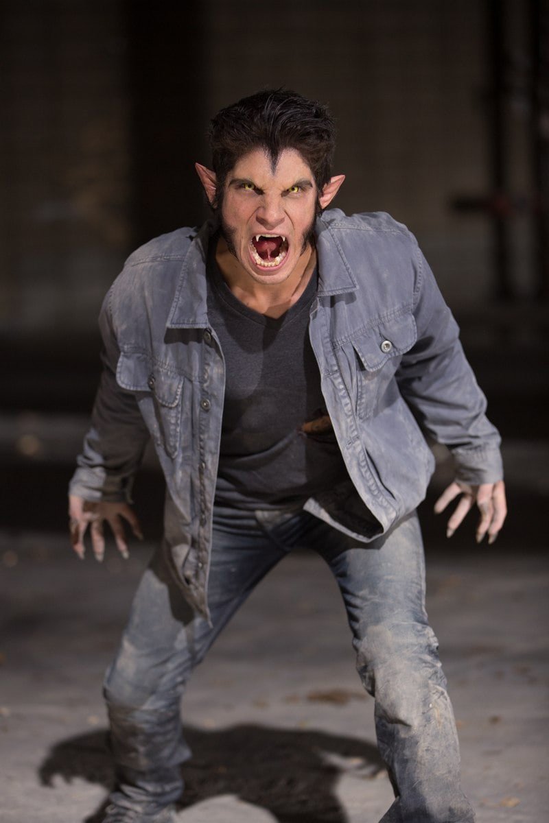 Костюм страшного оборотня