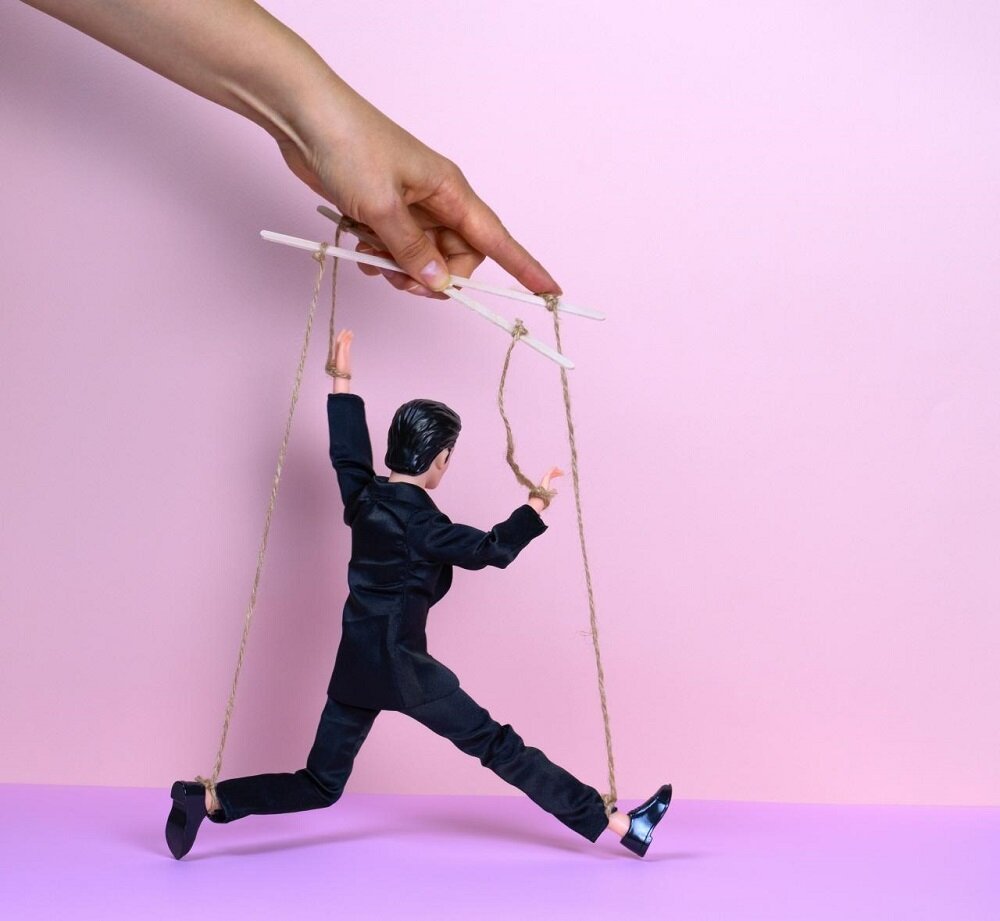 Манипуляция мозг