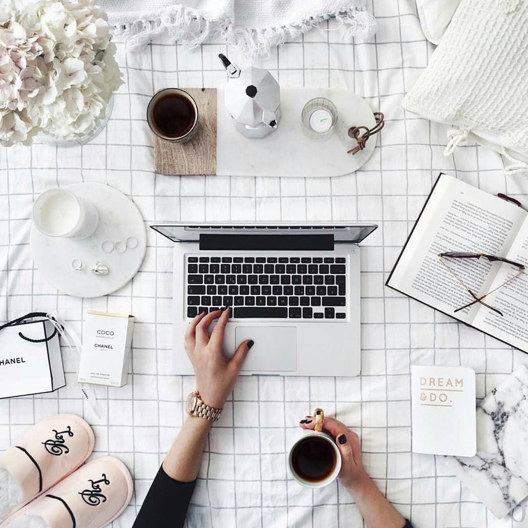 Руки и компьютер