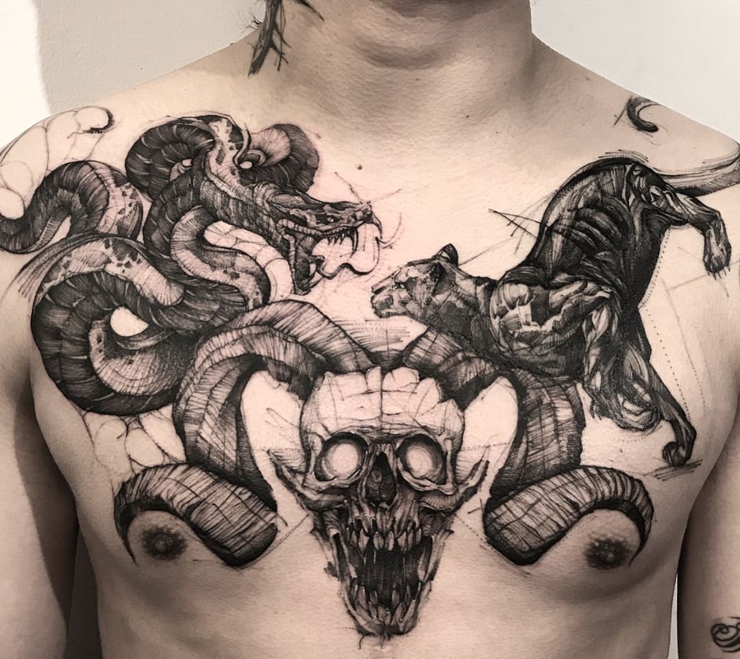 Череп барана на груди