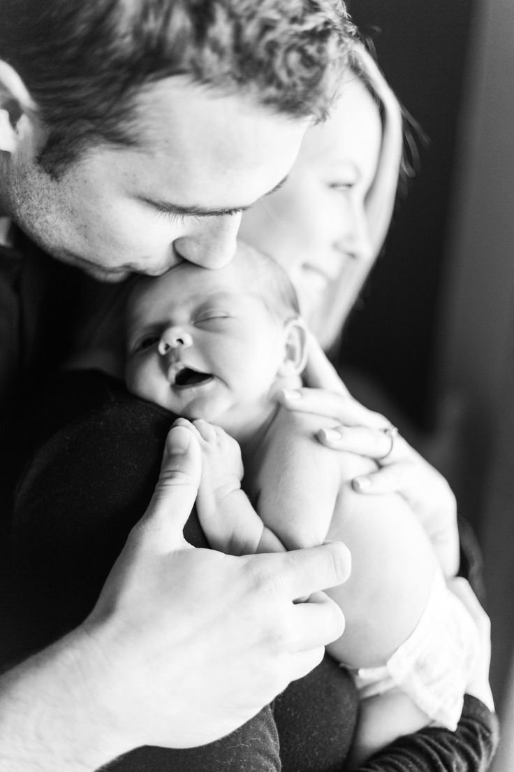 Маленькие дети с папами