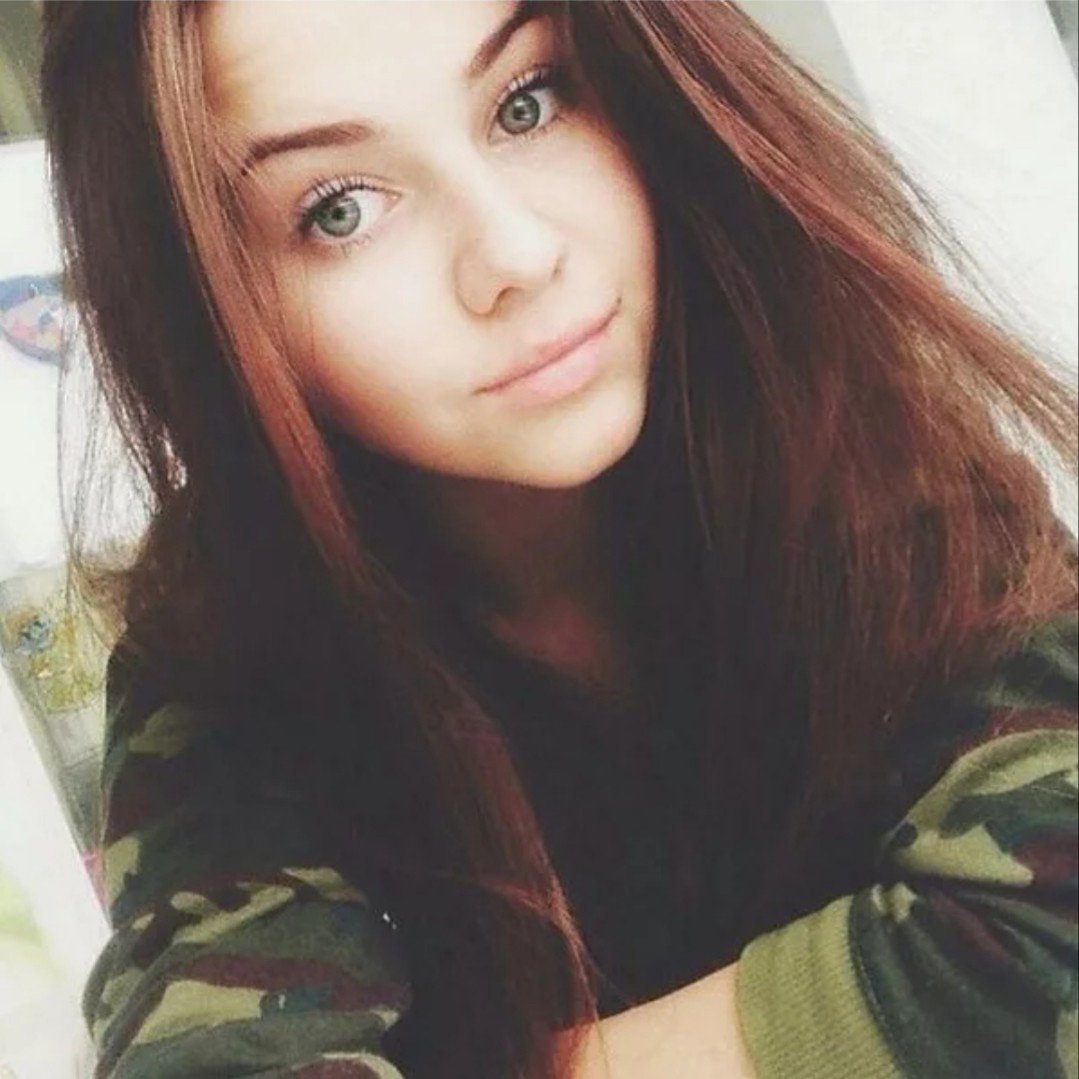 Девушка 16 лет