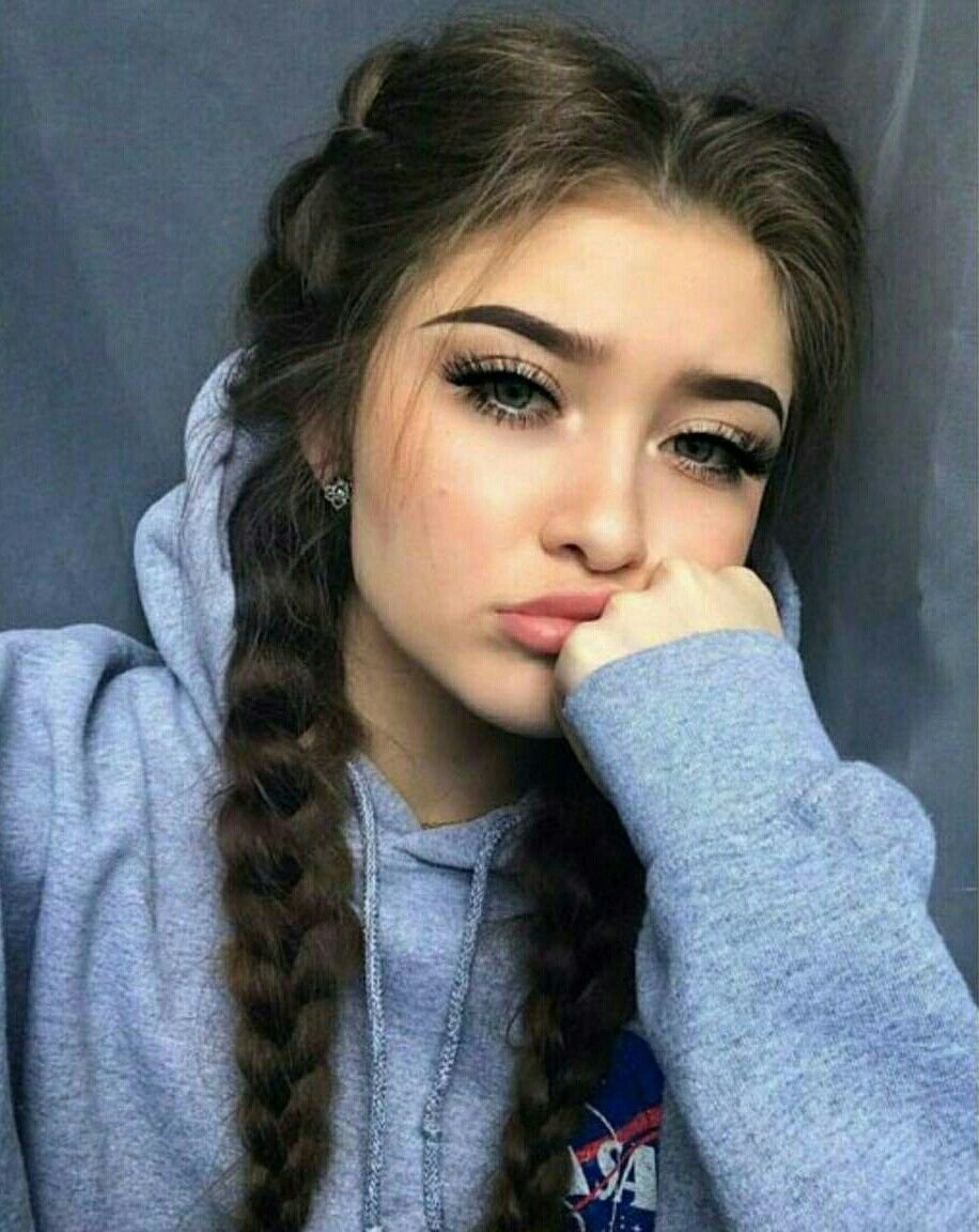 Анастасия Добромирова