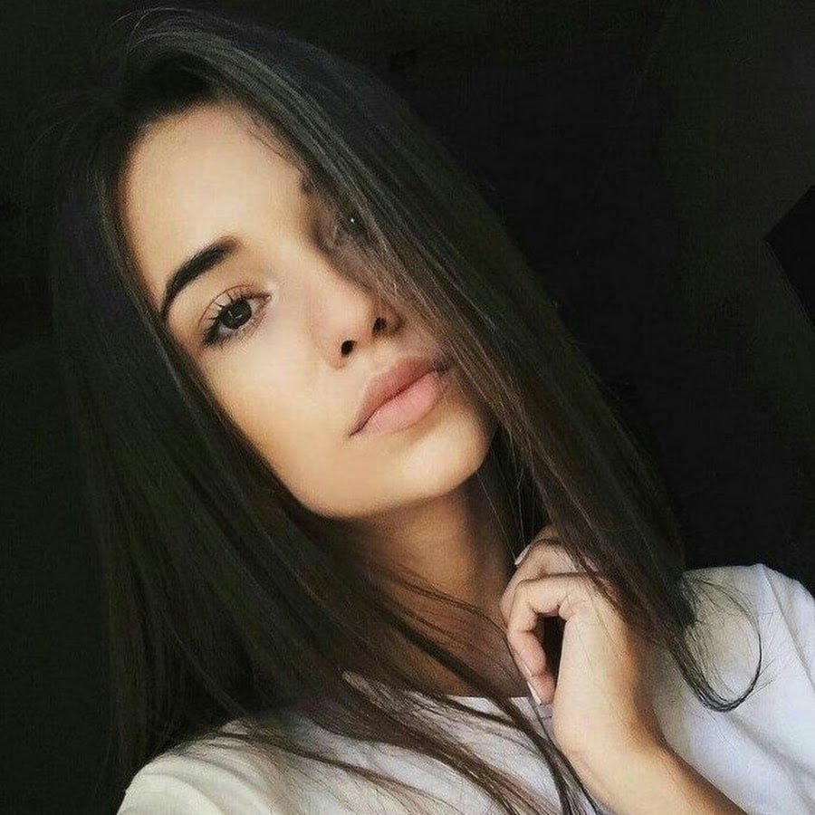 Аделина Волкова