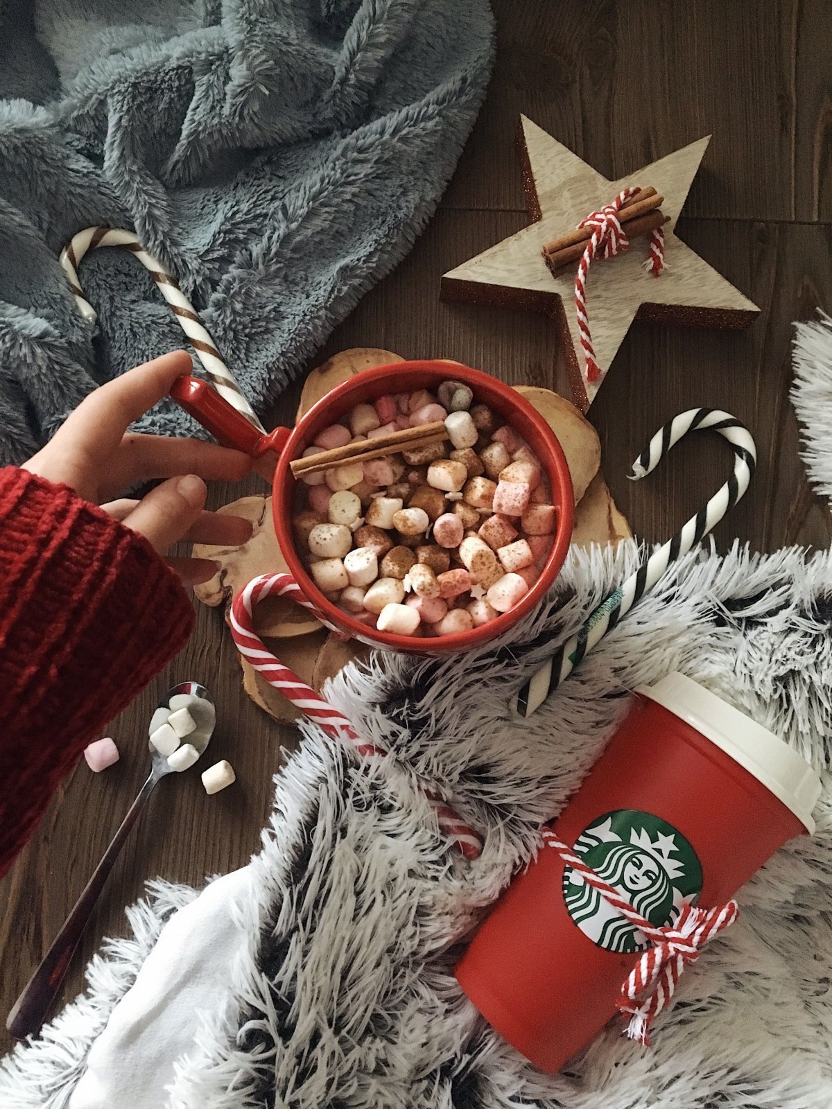 Авы на ватсап для девочек аниме