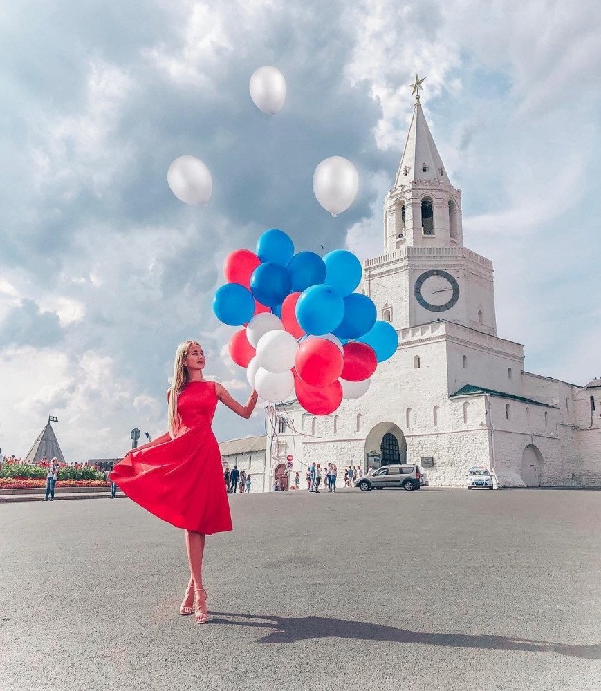 Патриотический флаг России