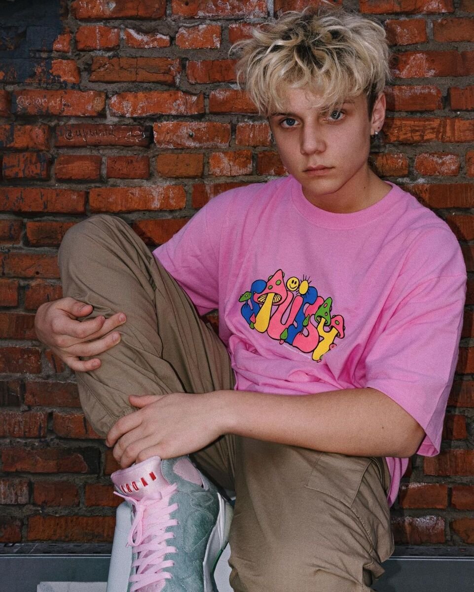 Ваня Дмитриенко