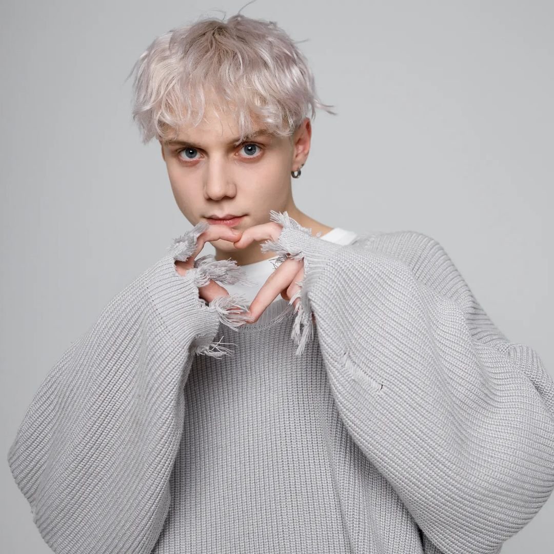 Ваня Дмитриенко