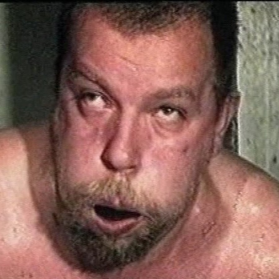 Сергей Пахомов зеленом слонике