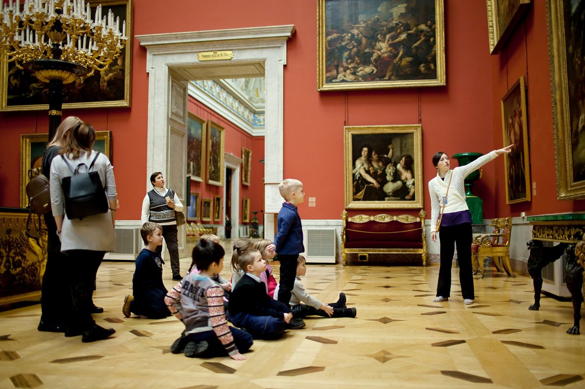 Детская экскурсия в Эрмитаже
