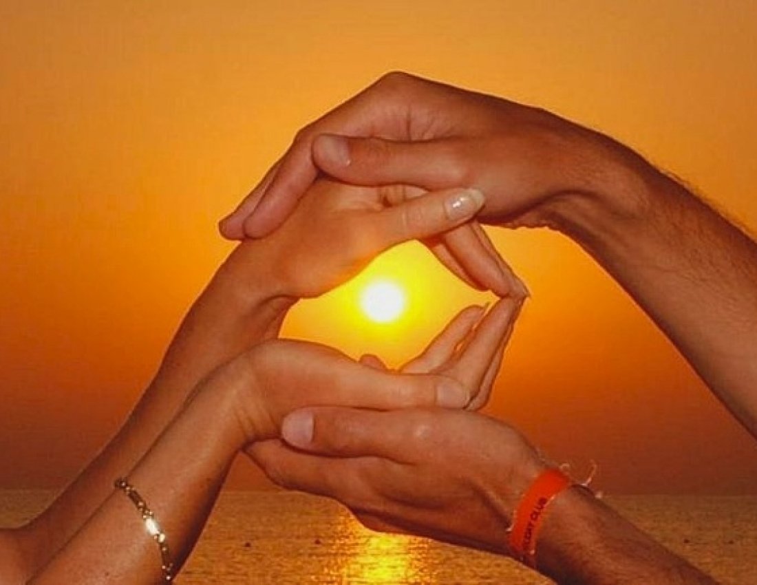 Дарю ромашку